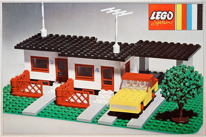 LEGO 353 Terrace House with Car and Garage